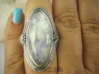 bpe6372 LODOWY przeświecający biały z poświatą fioletową Kamień Księżycowy r.15 Duży 3.9 cm Pierścień  orientalne Srebro 925 #