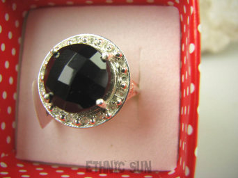 bpee3584 Elegancki Pierścień szlifowany Czarny Onyks - kamień zadaniowy r.14 Srebro 925 #