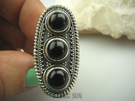 bpe5042 Potrójny ONYKS Duży Długi 3,8 cm Pierścień z Onyksem, Onyks - kamień zadaniowy r.16/ r.17 SREBRO 925 #