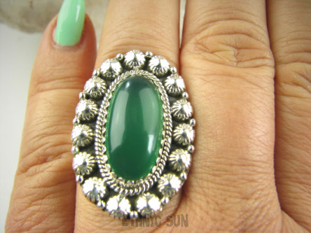 bpe9496 PIĘKNY OKAZ !!! Wyjatkowy Pierścień Pierścionek Zielony ONYKS regeneruje SERCE, EGZEMY, PAMIĘĆ r.13 Srebro 925 #