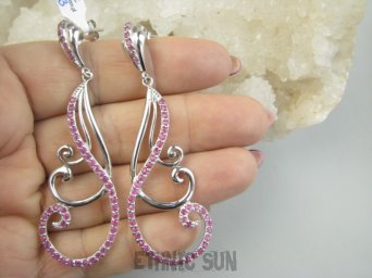 bkee1173 Ależ piękne Eleganckie Spirale NIEZWYKŁE Długie 7.2 cm lekkie Kolczyki na sztyft z Rubinami, Rubin kamień Miłości  RUBINY SREBRO 925