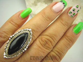 bpe7912 Śliczny Pierścień czarny ONYKS regeneruje SERCE, EGZEMY, PAMIĘĆ r.17/ r.18 Srebro 925 #