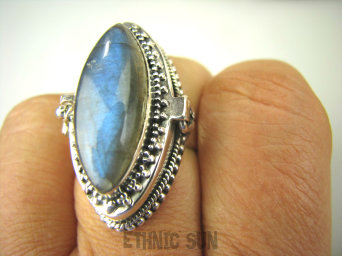 bpe8473 Piękny Duży Sekretnik Pierścień Pierścionek na Zdjęcia lub Marzenia Labradoryt Spektrolit - kamień Zorzy Polarnej r.19/ r.20 Srebro 925 #