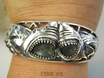 bb3941  OBŁĘDNA !!! SZOK  Stado REKINÓW Rekin symbol SIŁY ODWAGI I MĘSTWA !!! Duża 43 g!!! PRZESTRZENNA 3D !!! Otwarta Bransoleta Bransoletka Bangla Cała ze Srebra Rekiny SREBRO 925 #