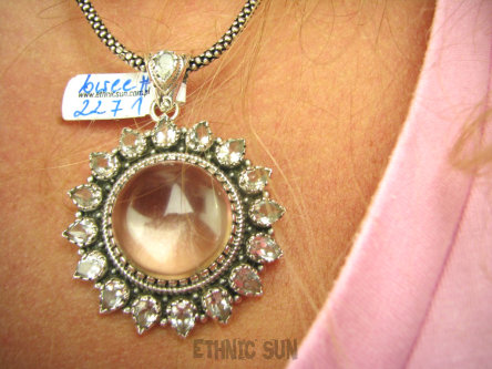 bwee2271 LUKSUSOWO PIĘKNY Kryształowy Odpromiennik (rak , tarczyca , reumatyzm) KLEJNOT I OCHRONA Kunsztowny Wisior Słońce KRYSZTAŁ GÓRSKI Srebro 925 #