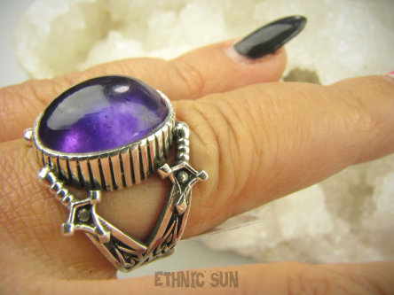 bpe8898 CZTERY MIECZE Piękny Egzotyczny OKAZ Pierścień Pierścionek z Ametystem Ametyst kamień mądrości r.20 Srebro 925 #