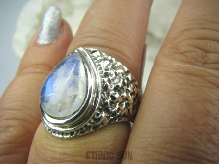 bpe5962 Biżuteria Egzotyczna - Przeświecająca Kropla !! Piękny Pierścień Wielobarwny Kamień Księżycowy r.15/ r.16 Srebro 925 #