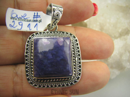 bwe2911 Śliczny CZAROIT Z SYBERII !!!! Egzotyczny Wisior Drogocenny Fioletowy CZAROIT z Syberii w orientalnej oprawie Srebro 925 #