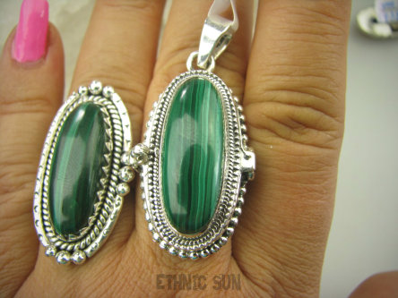 bwe3157 Piękny Sekretnik MEDALION Na Zdjęcia FOTO lub zapisane Marzenia otwierany Wisior MALACHIT W PASECZKI Srebro 925 #