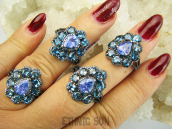 bpee4546 Prawdziwy skarb HRABIANKA Pierścień na wzór starych kolekcji pierścionek naturalny Indygolit oraz Cyrkonie r.18 SREBRO RODOWANE 925 #