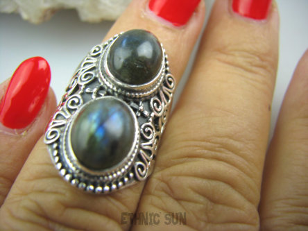 bpe5053 Egzotyczny Pierścień Labradoryt Spektrolit kamień Zorzy Polarnej r.10/ r.11 Mały Rozmiar zdobiona obrączka Srebro 925 #
