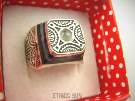 bpe8821 SYGNET SUŁTANA Zabójczo Piękny PIERŚCIEŃ Pierścionek Inkrustowany Czarny Onyks Jaspis oraz Labradoryt r.19 Srebro 925 #