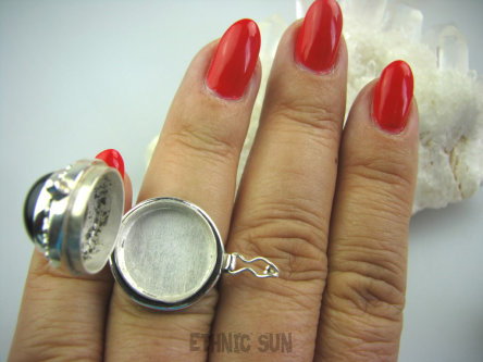 bpe5036 Biżuteria Orientalna !!! Otwierany Pierścień na Zdjęcia, Marzenia lub truciznę SEKRETNIK czarny ONYKS r.15/ r.16 Srebro 925 #