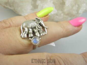 bpe9423 Piękny Unikatowy Delikatny Pierścień Pierścionek SŁOŃ na szczęście Kamień Księżycowy r.15 Srebro 925 