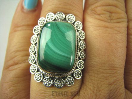 bpe6395 Biżuteria Egzotyczna !!! Cudowny MALACHIT W ORIENTALNEJ OPRAWIE -  Pierścień MALACHIT - pobudza kreatywność r.17 Srebro 925 #