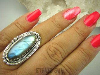 bpe8176 Wielobarwny Pierścień Labradoryt Spektrolit - kamień Zorzy Polarnej r.17 Srebro 925 #