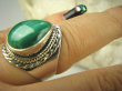 bpe6561 PIERŚCIEŃ z zielonym Malachitem Malachit - pobudza kreatywność r.18 Srebro 925 # - 8