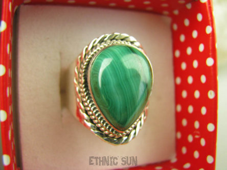 bpe6561 PIERŚCIEŃ z zielonym Malachitem Malachit - pobudza kreatywność r.18 Srebro 925 #