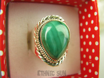 bpe6561 PIERŚCIEŃ z zielonym Malachitem Malachit - pobudza kreatywność r.18 Srebro 925 #