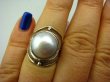 bpee1998 LŚNIACE CACKO !!!! Ażurowy Pierścień Naturalna hodowlana śnieżnobiała prawdziwa DUŻA PERŁA r.13,5 Srebro 925 - 2