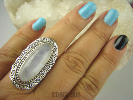 bpe6325 Długi Pierścień Mleczno Biały, Niebieski Kamień Księżycowy r.22 Srebro 925 #