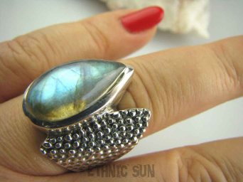 bpe4014 Max Blask  ARTYSTYCZNY Pierścień NIEZWYKŁA zdobiona obrączka zielony Labradoryt Spektrolit kamień Zorzy Polarnej r.21/ r.22 Srebro 925 #