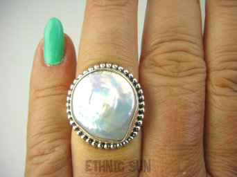 bpee4042 RARYTAS naturalna wielobarwna PERŁA BIWA Elegancki Pierścionek Pierścień z DUŻA perłą r.16 Srebro 925 #