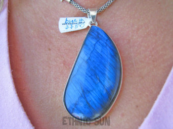 bwe3750 Wielka 7,1cm LŚNIĄCA Kropla TAFLA !! DUŻY 26 gramów !!! PIĘKNY Wisior Zawieszka LABRADORYT Spektrolit - kamień Zorzy Polarnej w klasycznej oprawie Srebro 925 #