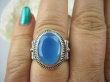 bpee3219 Elegancki Pięknie Zdobiony Pierścień szlifowany Chalcedon (tarczyca) CZAKRA GARDŁA r.15/ r.16 Srebro 925 #  - 2