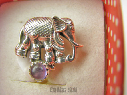 bpe9380 Przepiękny Unikatowy Delikatny Pierścień Pierścionek SŁOŃ na szczęście Ametyst r.13 Srebro 925 #