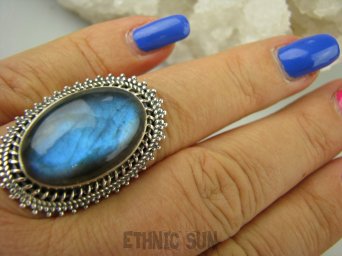 bpe7006 Czarodziejsko Piękny Orientalny Pierścień Niebieski Labradoryt Spektrolit - kamień Zorzy Polarnej r.19 Srebro 925 #
