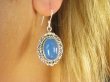bke1151 Przepięknie Zdobione Egzotyczne Kolczyki wiekszy okaz niebieski Chalcedon (Tarczyca) - czakra gardła Srebro 925 - 6