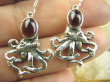 bke1197 Figlarne i przepiękne Ośmiorniczki cudowne kolczyki Ośmiornica - symbolizuje kreatywność, Granaty SREBRO 925 - 2