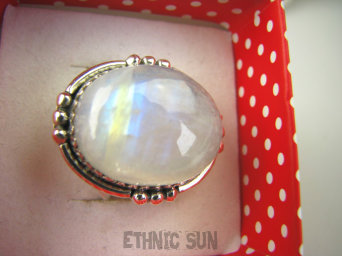 bpe6811 TĘCZA BARW - Piękność Pierścień Wielokolorowy KAMIEŃ KSIĘŻYCOWY Z TĘCZĄ r.13 Srebro 925 #