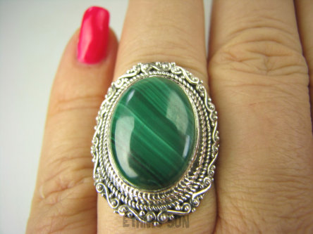 bpe6834 Biżuteria Egzotyczna !!! PIĘKNY PIERŚCIEŃ ZIELONY MALACHIT - pobudza kreatywność r.18 Srebro 925 #
