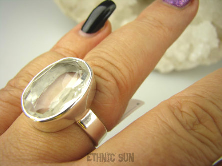 bpee3906 WSPANIAŁY KLASYCZNY OKAZ Odpromiennik zdobi leczy chroni Lśniący Pierścień Pierścionek Kryształ Górski r.16 Srebro 925 #