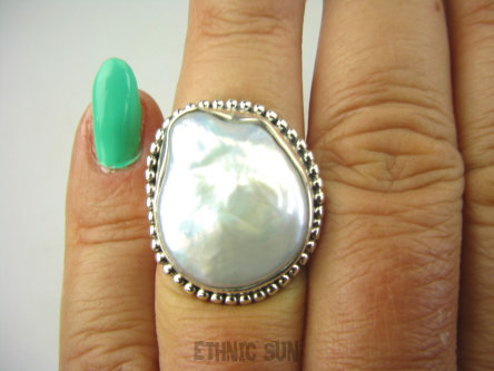 bpee4044 RARYTAS naturalna wielobarwna PERŁA BIWA Elegancki Pierścionek Pierścień z DUŻA perłą r.13 Srebro 925 #