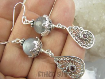 bkee1178 Ależ piękny wzór fenomenalne Ażurowe Kolczyki Lekkie 10g Długie  6 cm Piękne Ażurowe Kolczyki Labradoryt Spektrolit, Granaty Srebro 925