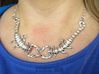 bn1621 DUŻY NASZYJNIK regulowany 32gramy KOLIA cała ze srebra , Srebrny NASZYJNIK UNISEX dla niej lub dla niego SKARBY PUSTYNI !!!! Znak Zodiaku - Skorpion symbol Namiętności i siły charakteru , decyzyjności SKORPIONY SREBRO 925 #