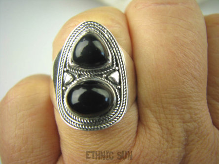 bpe6527 Biżuteria Orientalna - Delikatny OKAZ Pierścień czarny Onyks - regeneruje SERCE, EGZEMY, PAMIĘĆ r.22 Srebro 925 #