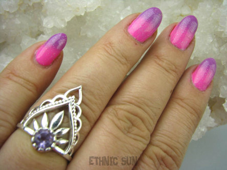 bpee2993 Wschodzące słońce Ażurowa piękność !!! Delikatny Pierścień Ametyst - kamień mądrości, Ametysty r.19 SREBRO 925