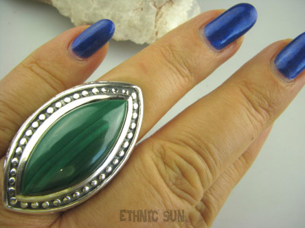 bpe3491 ZABÓJCZO PIĘKNY KOLOS Masywny 25 gramów ORIENTALNY  Pierścień z naturalnym malachitem MALACHIT r.21/ r.22 Srebro 925 #