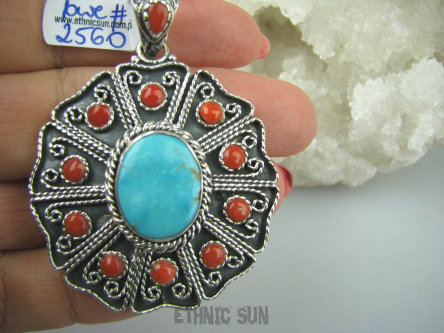 bwe2560 PRZEPIĘKNY DUŻY 28 G Front 6CM!  WISIOR Z NEPALU !!!  Orientalny Wisior naturalny TURKUS ARIZONA i KORAL Turkusy Srebro 925 #