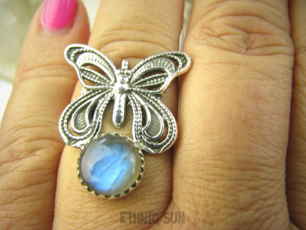 bpe9269 CUDO MAX BLASK FILIGRAN! Ażurowy MOTYL - Symbol Miłości Szczęścia i Radości Pierścień, Pierścionek Labradoryt Spektrolit r.17 Srebro 925 #