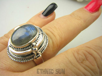 bpe8794 Tajemniczy Sekretnik Pierścionek Pierścień na Zdjęcia lub Marzenia Labradoryt Spektrolit - kamień Zorzy Polarnej r.18 Srebro 925 #