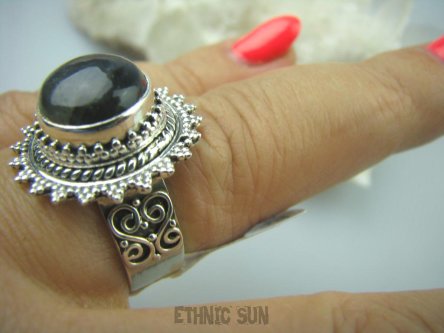 bpe5403 Piękny Orientalny Pierścień Granatowo szary Labradoryt Spektrolit - kamień Zorzy Polarnej r.17 Srebro 925 #