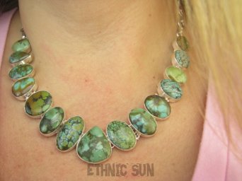 bn1620 Wielobarwna ZIELONO - MIODOWO -TURKUSOWA KOLIA Z CZARNYMI ZYŁKAMI Duża 50G Kolia z Naturalnymi Turkusami - 15 sztuk !!! Naszyjnik Turkus Turkusy Srebro 925 #