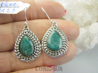 bkee1123 Piękne Egzotyczne Kolczyki ze szmaragdami Szmaragd Indyjski , Szmargdy Srebro 925