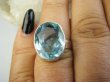 bpee4703 BŁĘKITNE CUDEŃKO  !!! Lśniący Klejnot Klasyczny Pierścień Pierścionek Laboratoryjny BLUE TOPAZ - kamień młodości r.14 Srebro 925 # - 7
