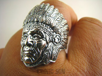 bpe3178 APACZ INDIANIN jak żywy - SYMBOL WIEDZY I MĄDROŚCI !!! Niezwykły DUŻY 3,5cm 19 g Pierścień INDIANIN Cały ze Srebra r.21/ r.22 Srebro 925 #